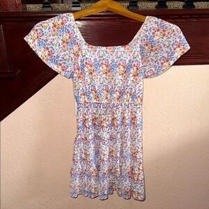 Trixxi Girl Size 8 Puff Sleeve Colorful Floral Spring Summer Casual Sun Dress